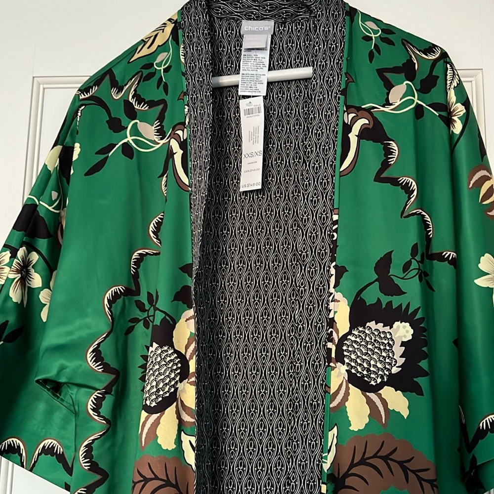 New with tags Chico kimono